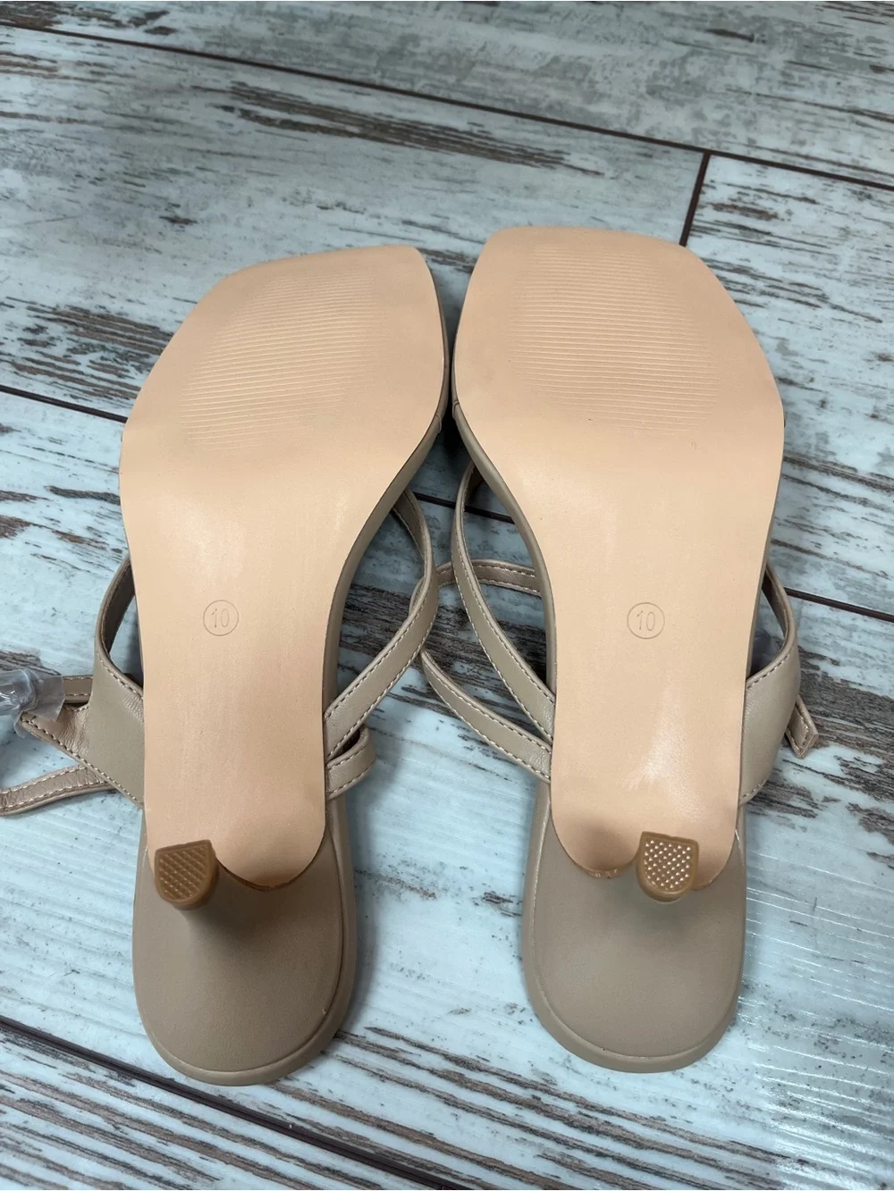 Coutgo  Beige Square Toe Kitten Heel Thong Sandals Strappy 10